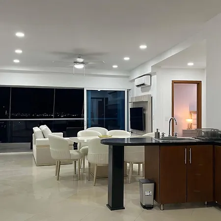 New With A Beautiful View 2002 By Huespedia Apartamento *